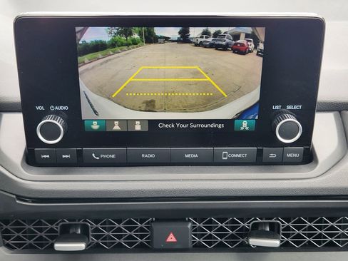 Used 2025 Honda Accord SE image 17