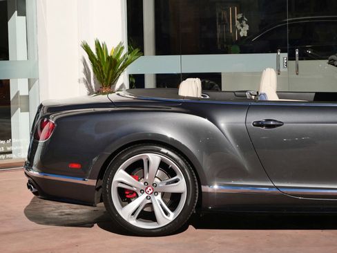 Used 2017 Bentley Continental GT V8 S image 9