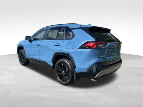 Certified 2024 Toyota RAV4 SE w/ Convenience Package AWD/4WD image 3