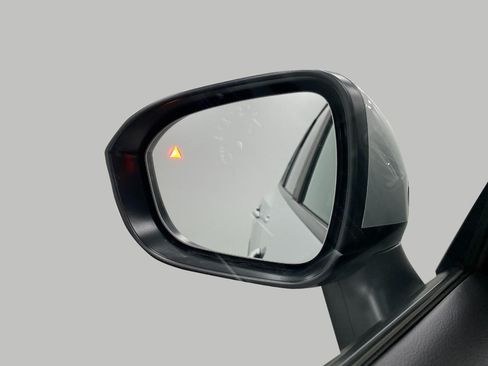 Certified 2025 Nissan Rogue SV AWD/4WD image 20