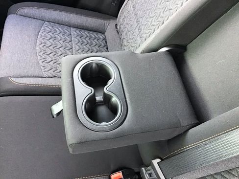 Used 2022 Chevrolet Equinox LT image 16