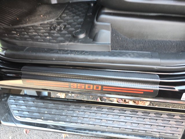 Used 2025 RAM 3500 Laramie w/ Night Edition AWD/4WD image 11