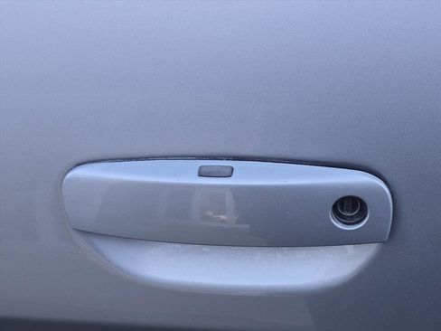 Used 2023 Dodge Challenger SXT image 20