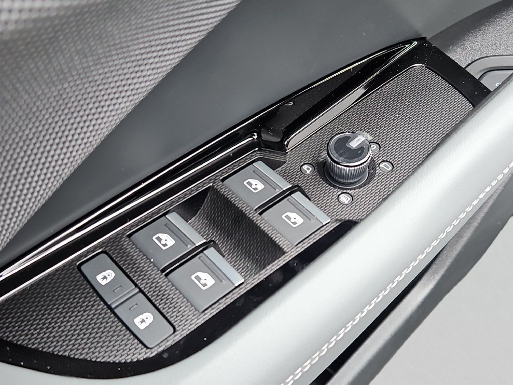 New 2026 Audi Q3 quattro 2.0T AWD/4WD image 19