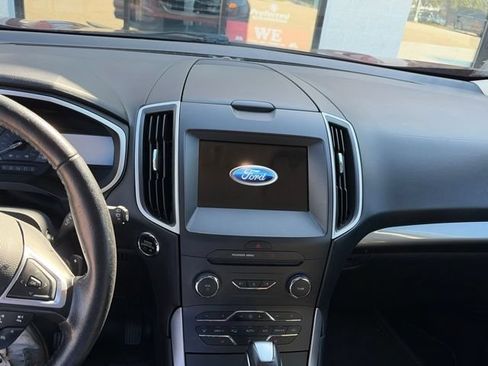 Used 2016 Ford Edge SEL w/ Canadian Touring Package AWD/4WD image 7