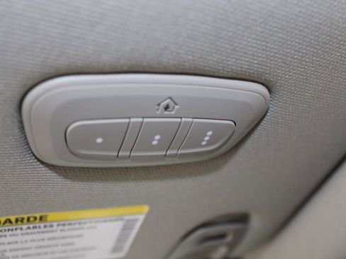 Used 2024 RAM 2500 Laramie image 27