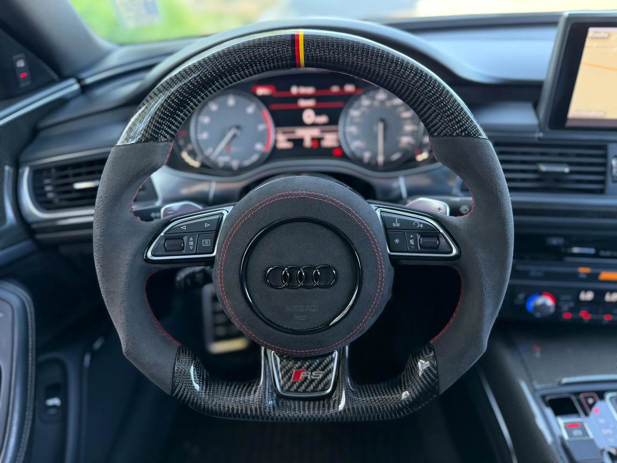 Used 2018 Audi S6 Premium Plus w/ S Sport Package AWD/4WD image 23