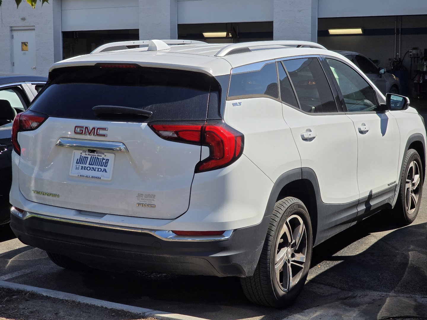 Used 2020 GMC Terrain SLT AWD/4WD image 7