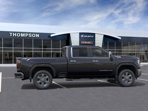New 2026 GMC Sierra 3500 SLT w/ SLT Premium Package AWD/4WD image 29