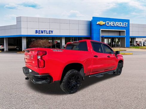 Used 2022 Chevrolet Silverado 1500 LT Trail Boss w/ Bed Protection Package image 5