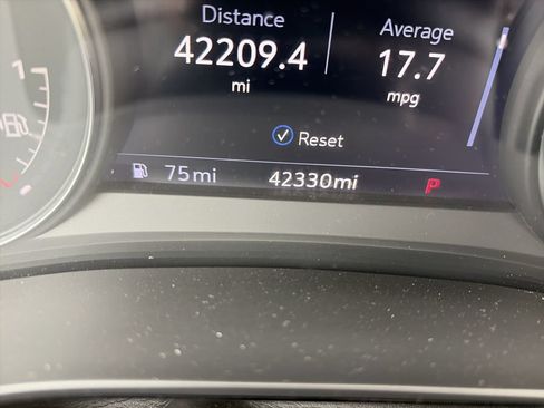 Used 2021 Cadillac XT6 Premium Luxury AWD/4WD image 23