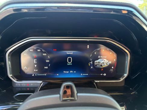 New 2026 Chevrolet Silverado 1500 High Country AWD/4WD image 26