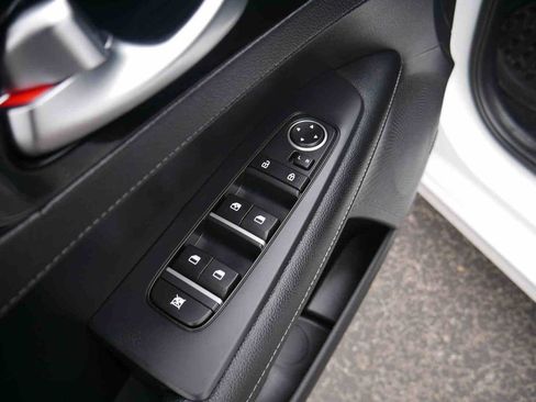 Used 2021 Kia Forte EX image 23