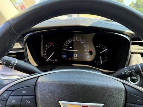 Used 2017 Cadillac XT5 Luxury FWD image 20