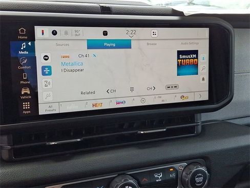 New 2025 Jeep Gladiator Sport image 21