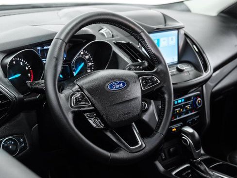 Used 2019 Ford Escape SEL AWD/4WD image 12