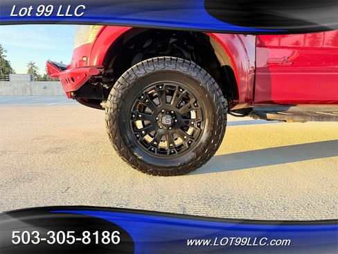 Used 2014 Ford F150 Raptor w/ Equipment Group 801A Luxury image 4