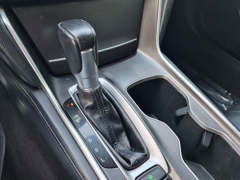 Certified 2018 Honda Accord EX-L image 22