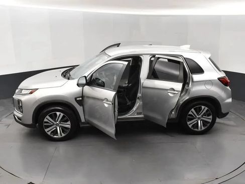 Used 2024 Mitsubishi Outlander Sport SE AWD/4WD image 7