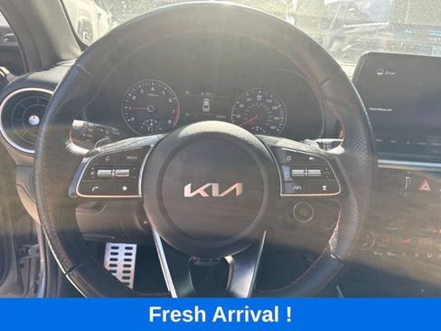 Used 2022 Kia Forte GT w/ GT2 Package FWD image 5