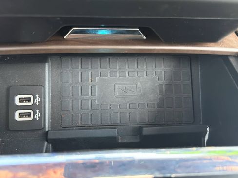 Used 2019 Ford Expedition Platinum AWD/4WD image 20