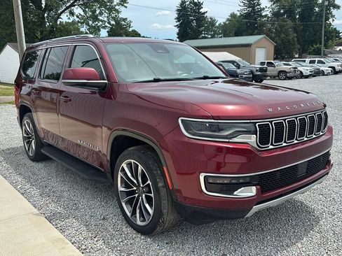 Used 2022 Jeep Wagoneer Series II w/ Premium Group I AWD/4WD image 6