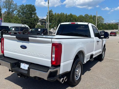Used 2025 Ford F250 XL w/ XL Chrome Package RWD image 3