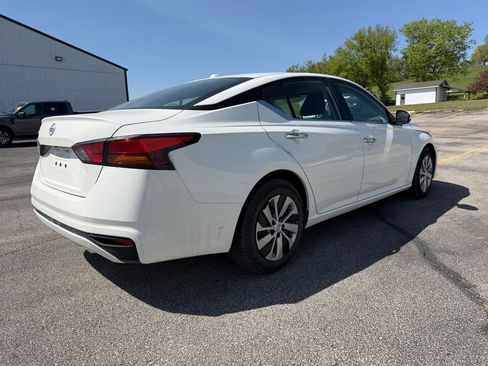 Used 2020 Nissan Altima 2.5 S FWD image 3