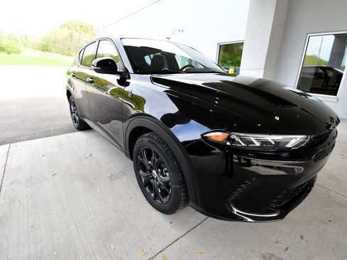 New 2025 Dodge Hornet GT w/ GT Blacktop Package image 3