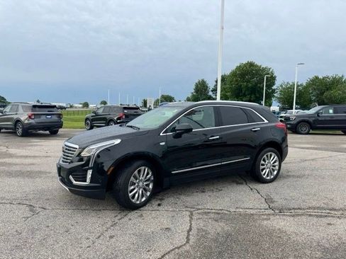 Used 2019 Cadillac XT5 Platinum AWD/4WD image 8