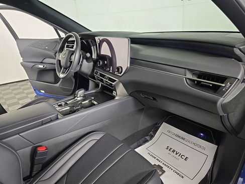 Certified 2023 Lexus RX 350 F Sport w/ Cold Area Package image 19