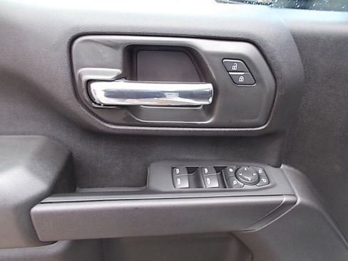 Used 2024 Chevrolet Silverado 2500 W/T w/ WT Convenience Package image 11