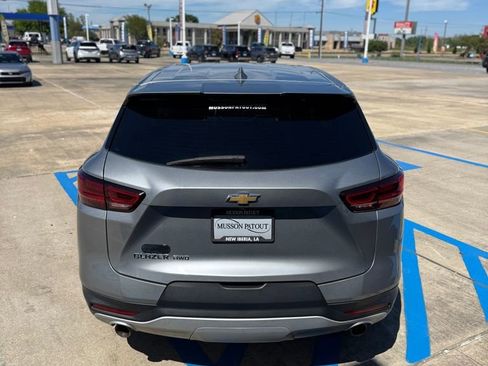 Used 2025 Chevrolet Blazer LT AWD/4WD image 6