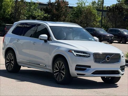 Certified 2024 Volvo XC90 T8 Plus w/ Protection Package AWD/4WD image 1