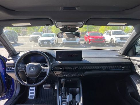 Used 2023 Honda Accord Sport image 5