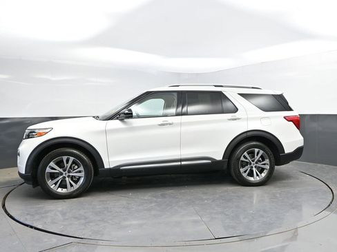 Used 2020 Ford Explorer Platinum w/ Premium Technology Package AWD/4WD image 6
