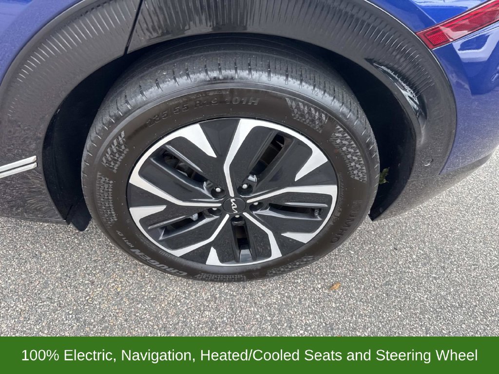 Used 2023 Kia EV6 Wind w/ Wind Technology Package AWD/4WD image 13