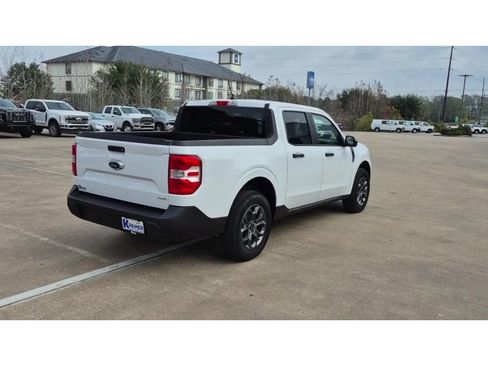 Used 2024 Ford Maverick XLT w/ Equipment Group 300A Standard image 8