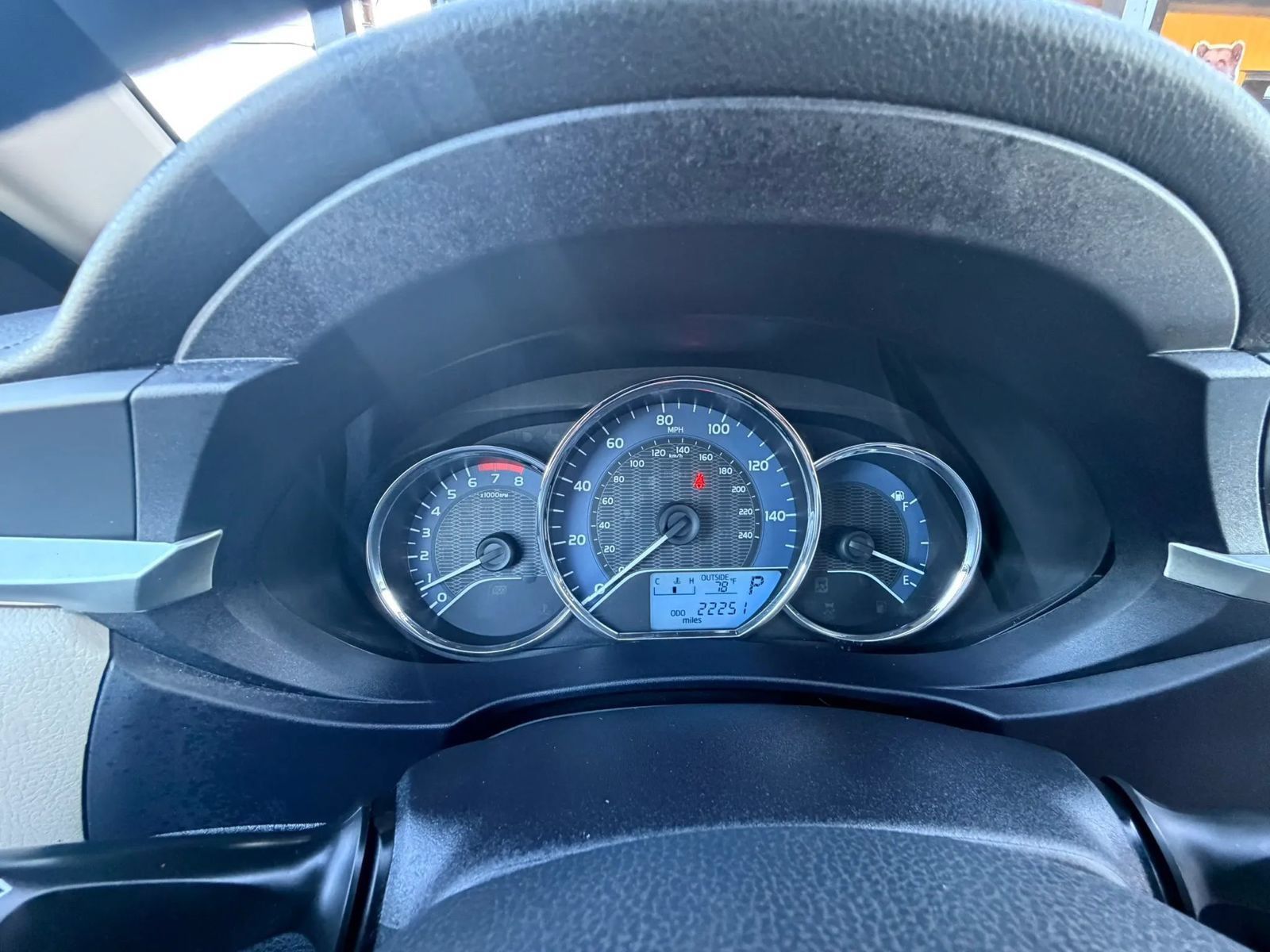 Used 2016 Toyota Corolla LE FWD image 15