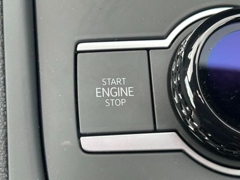 New 2026 Volkswagen Tiguan SE R-Line image 36