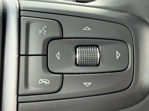 New 2026 GMC Sierra 1500 SLT w/ SLT Premium Package image 40