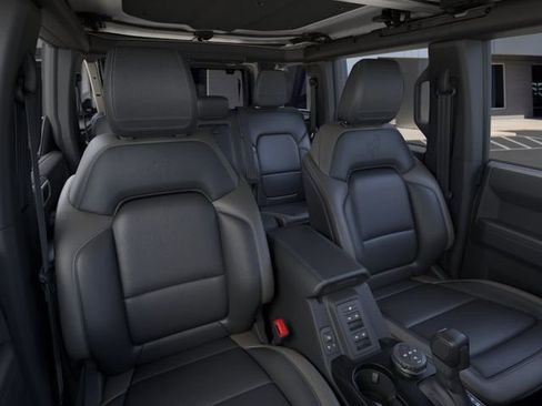 New 2026 Ford Bronco Outer Banks AWD/4WD image 10