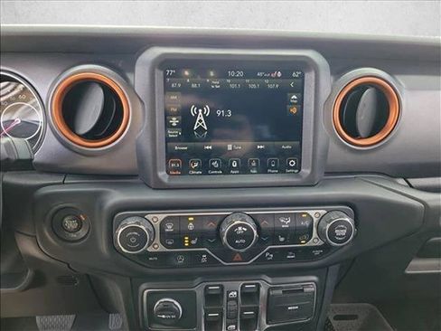 Used 2020 Jeep Gladiator Mojave image 21