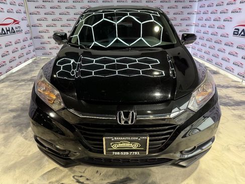 Used 2018 Honda HR-V EX image 4