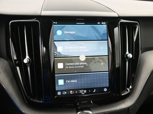 New 2025 Volvo XC60 B5 Plus w/ Protection Package Premier image 13