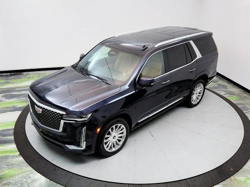 Used 2022 Cadillac Escalade Premium Luxury w/ Performance Package AWD/4WD image 34