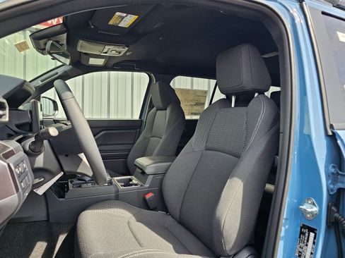 New 2026 Toyota 4Runner SR5 AWD/4WD image 13
