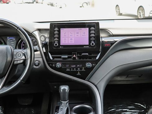 Certified 2023 Toyota Camry SE w/ Convenience Package image 13