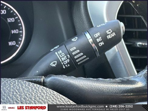 Used 2018 GMC Acadia SLT w/ LPO, Floor Liner Package image 25