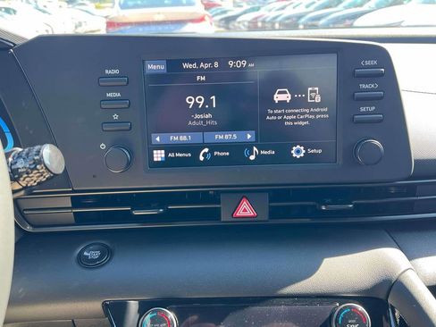 New 2026 Hyundai Elantra SEL Sport Premium FWD image 22